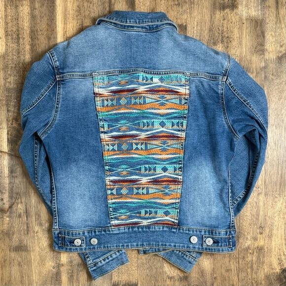 Western Aztec Embroidered Cropped Denim Jean Jacket LuLaRoe Women's Size Medium - Picture 8 of 8